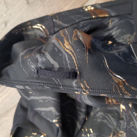 NWT gFast High Rise Blackout Metallic Print Leggings Women M - Picture 10 of 13